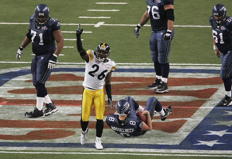 Deshea Townsend celebrates sack in Super Bowl