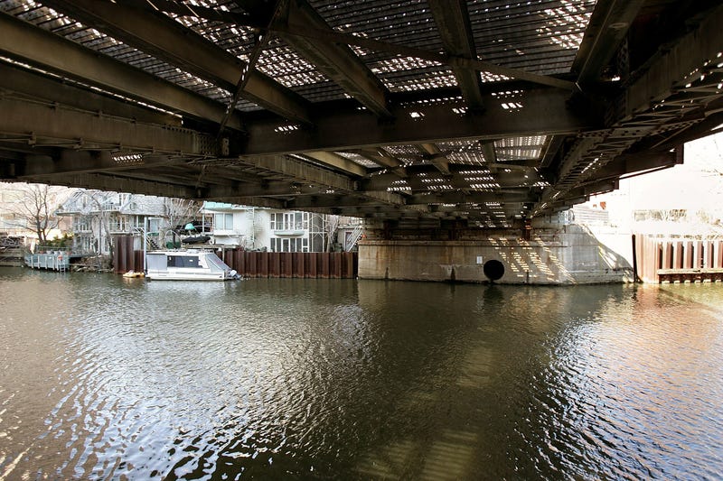 underside of the Kinzie Street Bridge