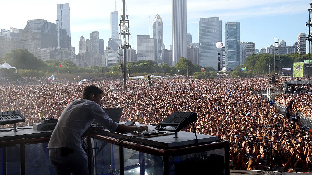 Downtown businesses looking to cash in as Lollapalooza returns after 2 years