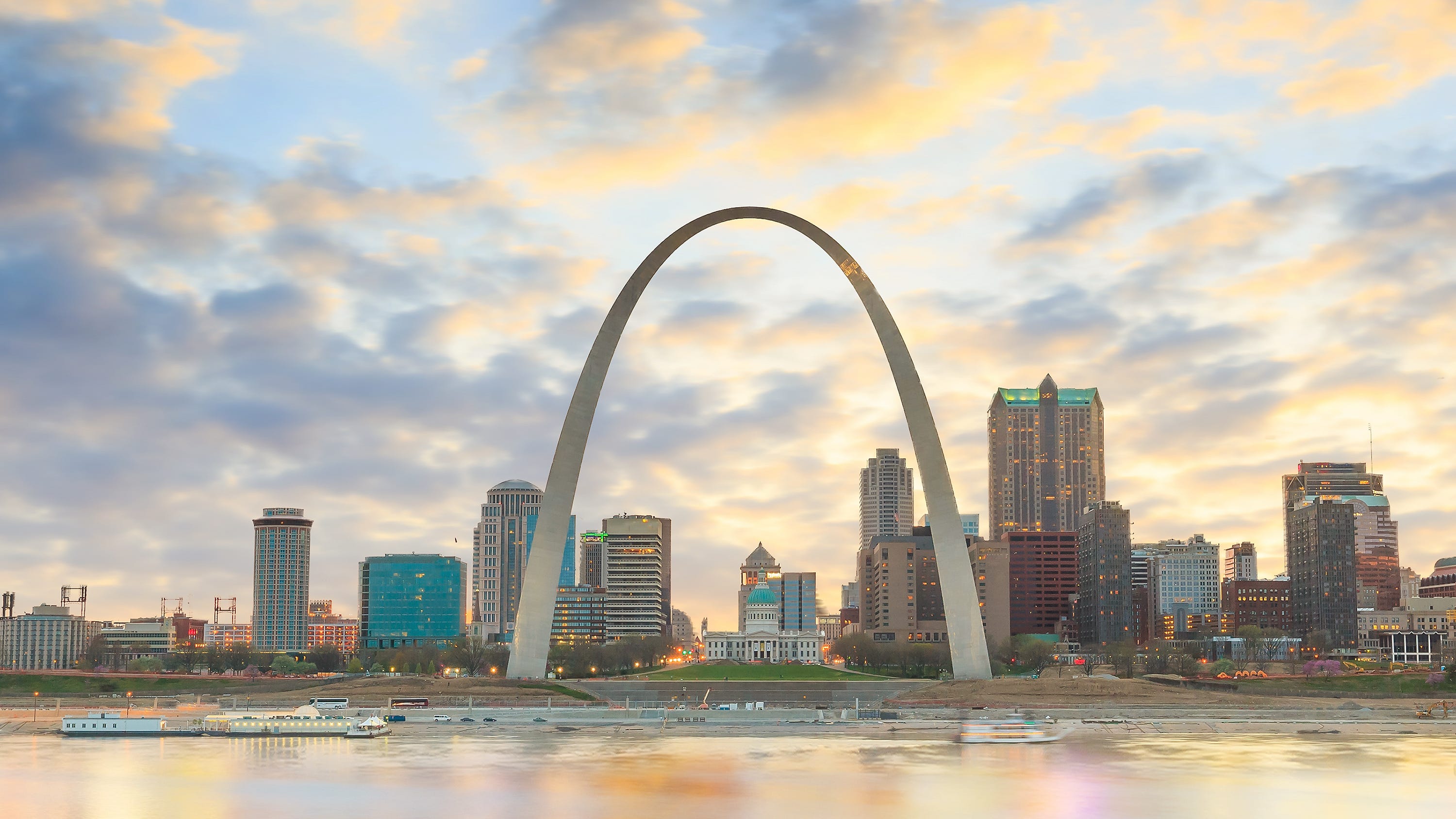 St. Louis metro not top-20 in US for first time in 100 years, census shows