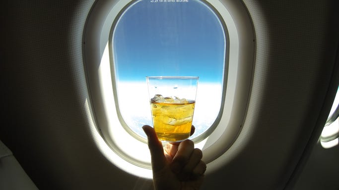American Airlines to resume serving drinks on flights