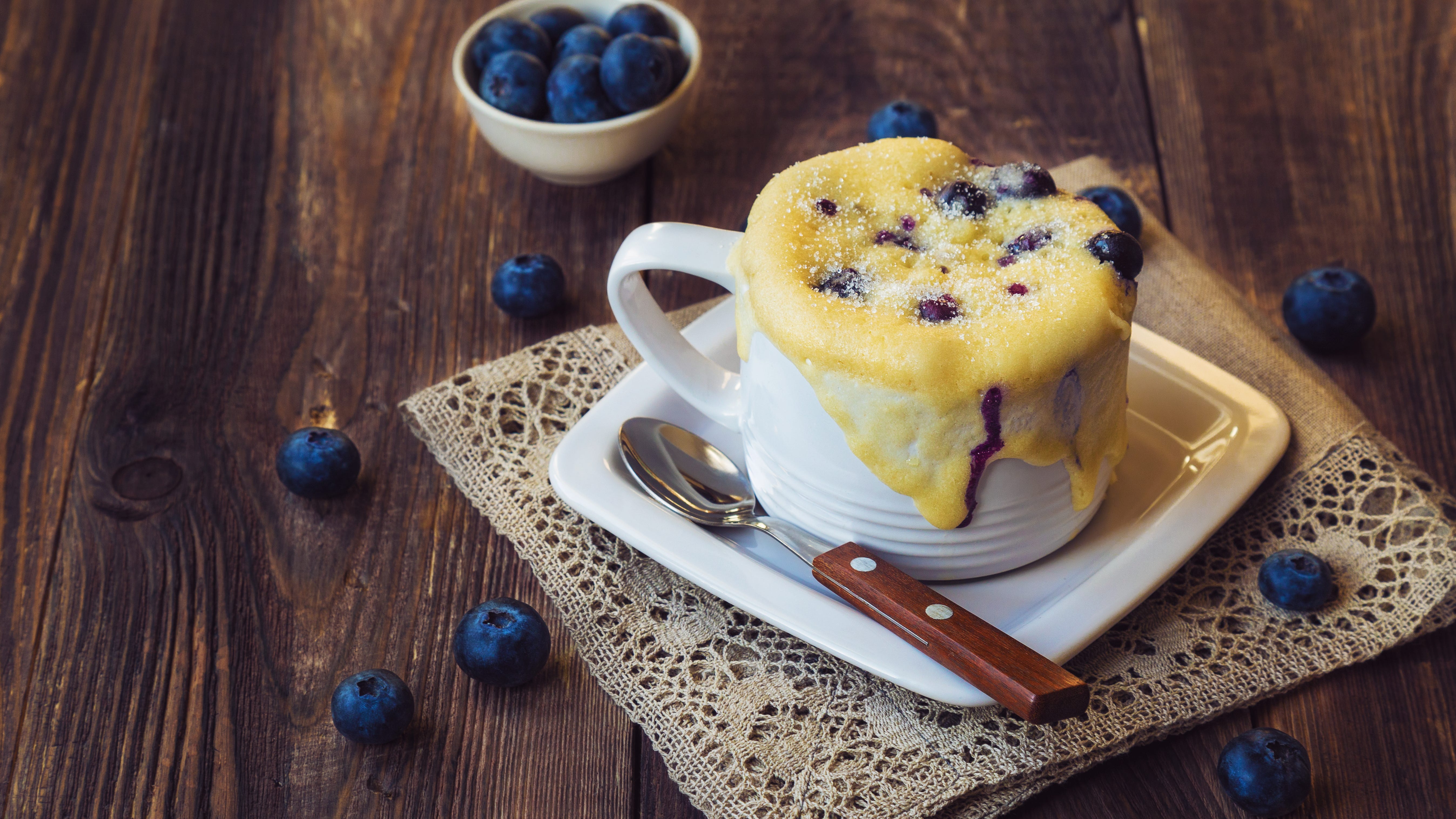 MOM HACK MONDAY: 1 Minute Mug Cake
