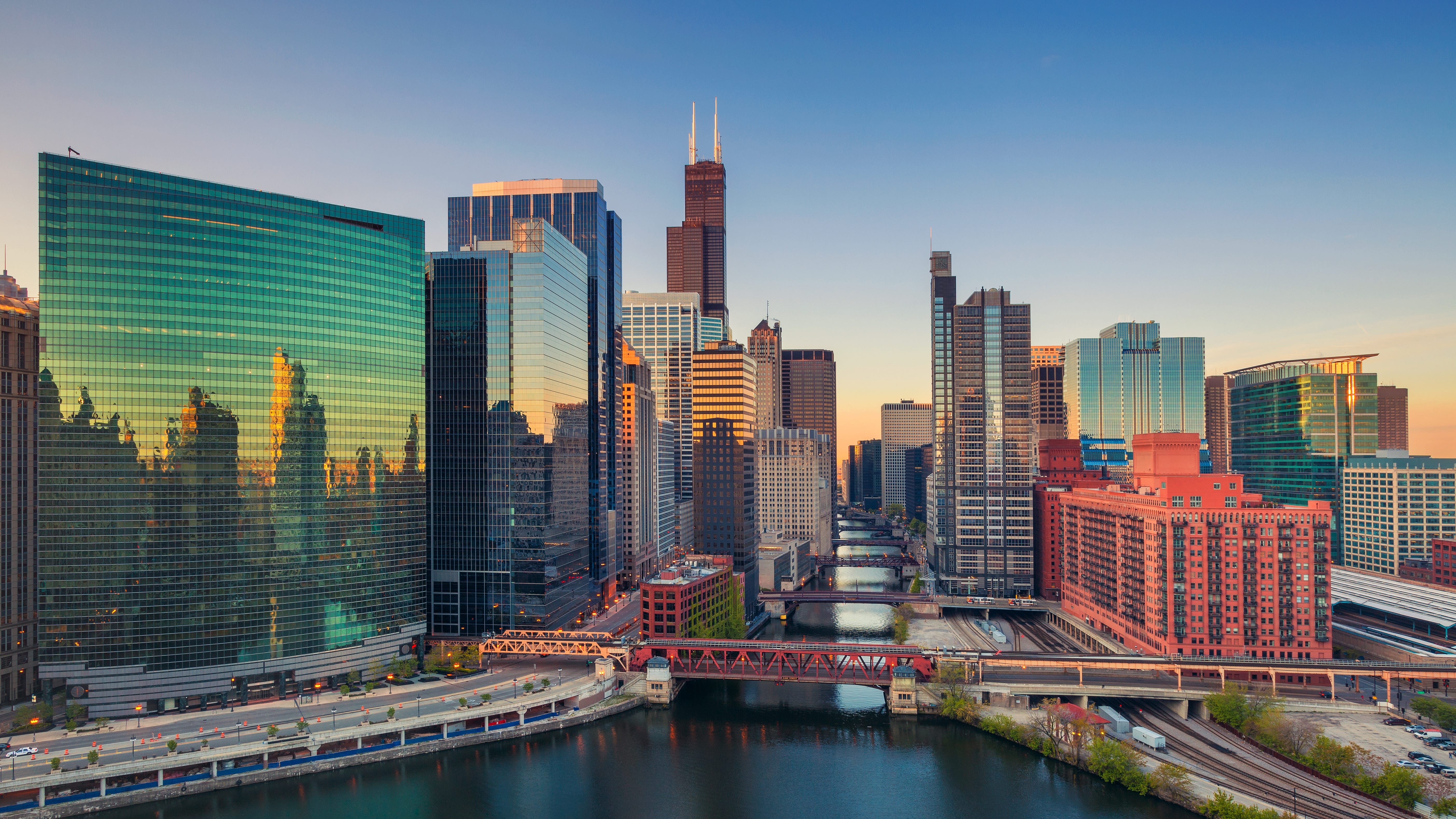 Chicago submits bid to host 2024 Democratic National Convention