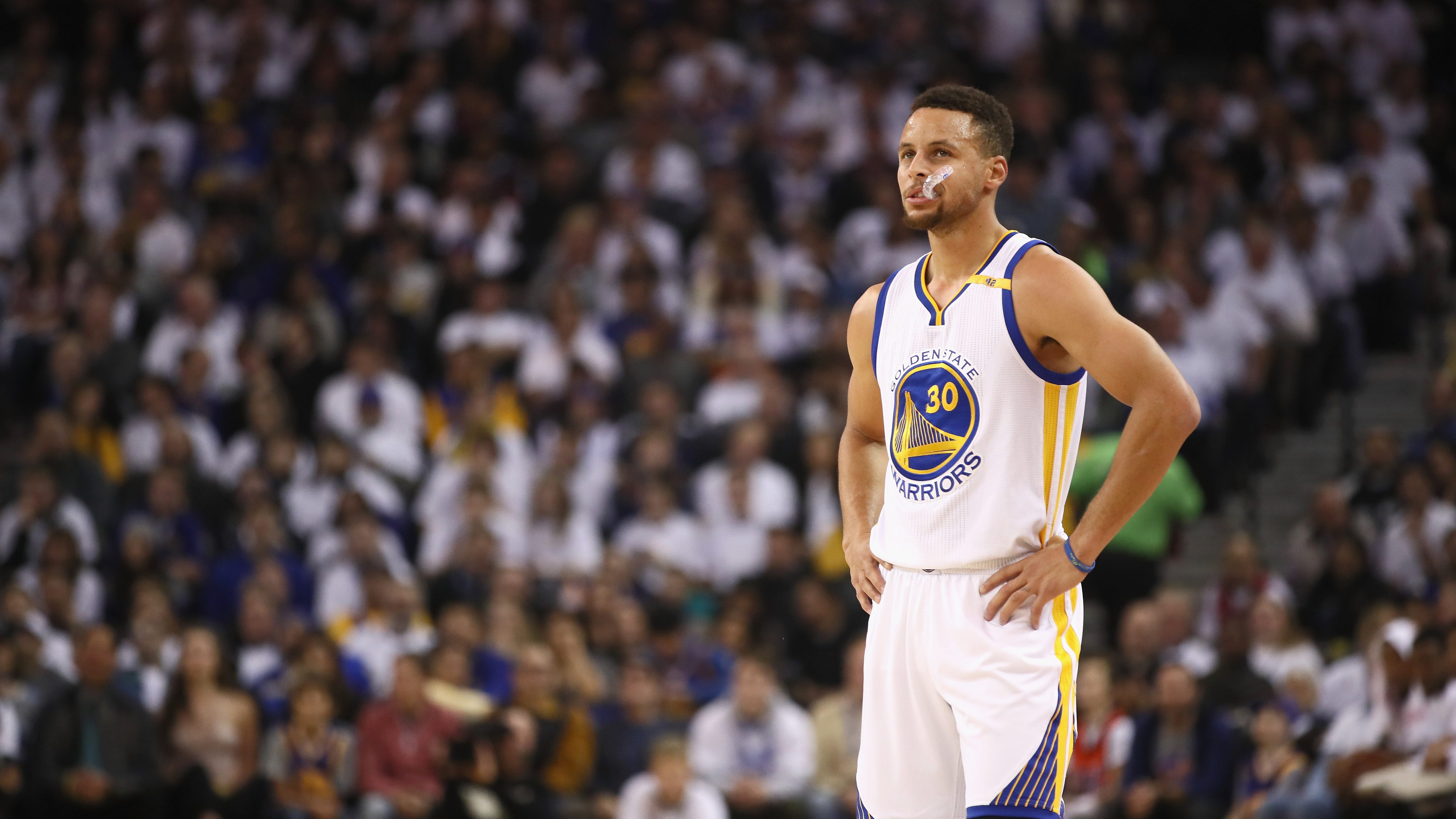 Michael Jordan Says Steph Curry Isn't A Hall Of Famer 'Yet'