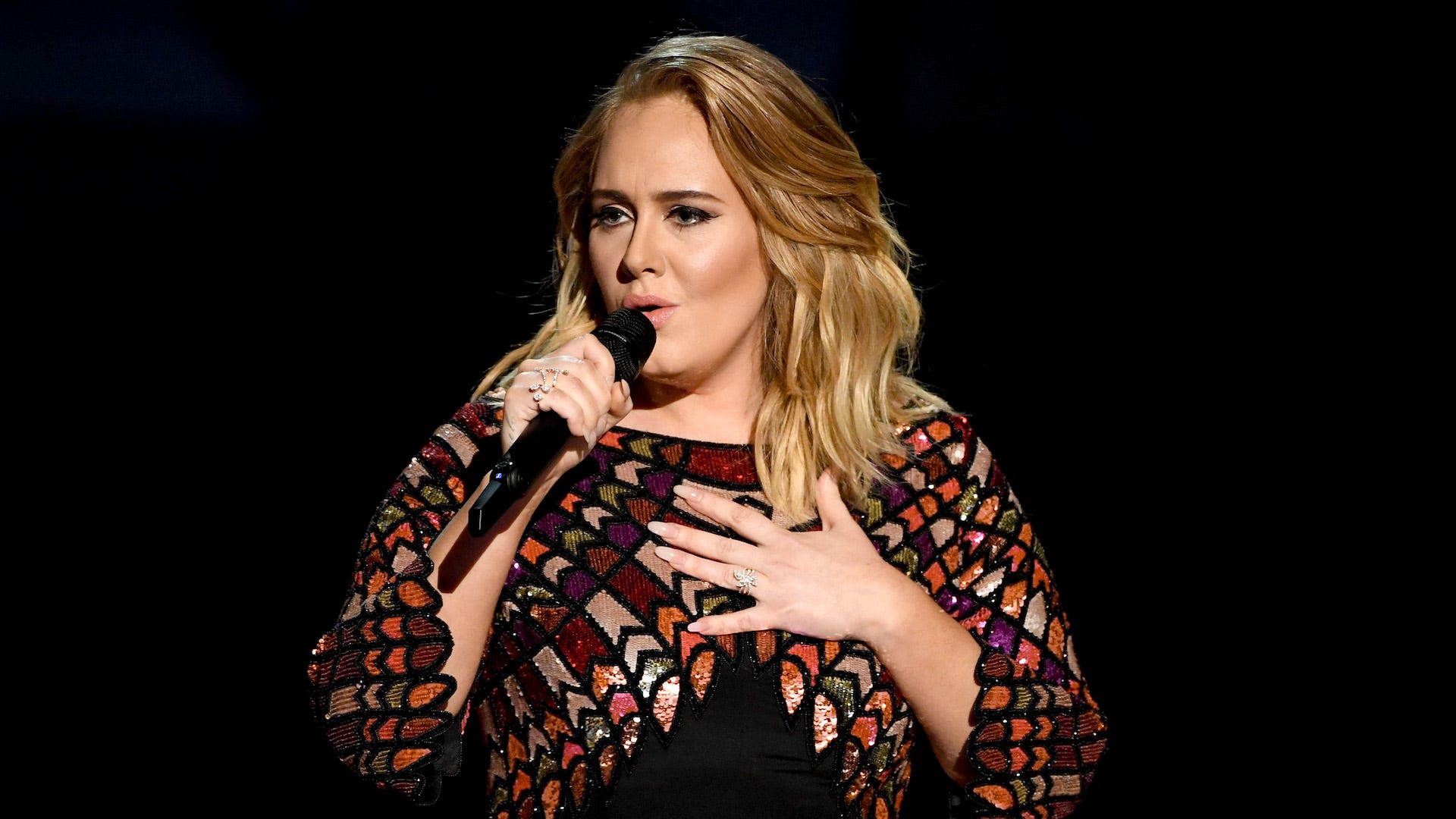 After a record-breaking weekend, Adele is sitting down with Oprah