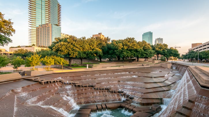 Fort Worth now 12th biggest city in US