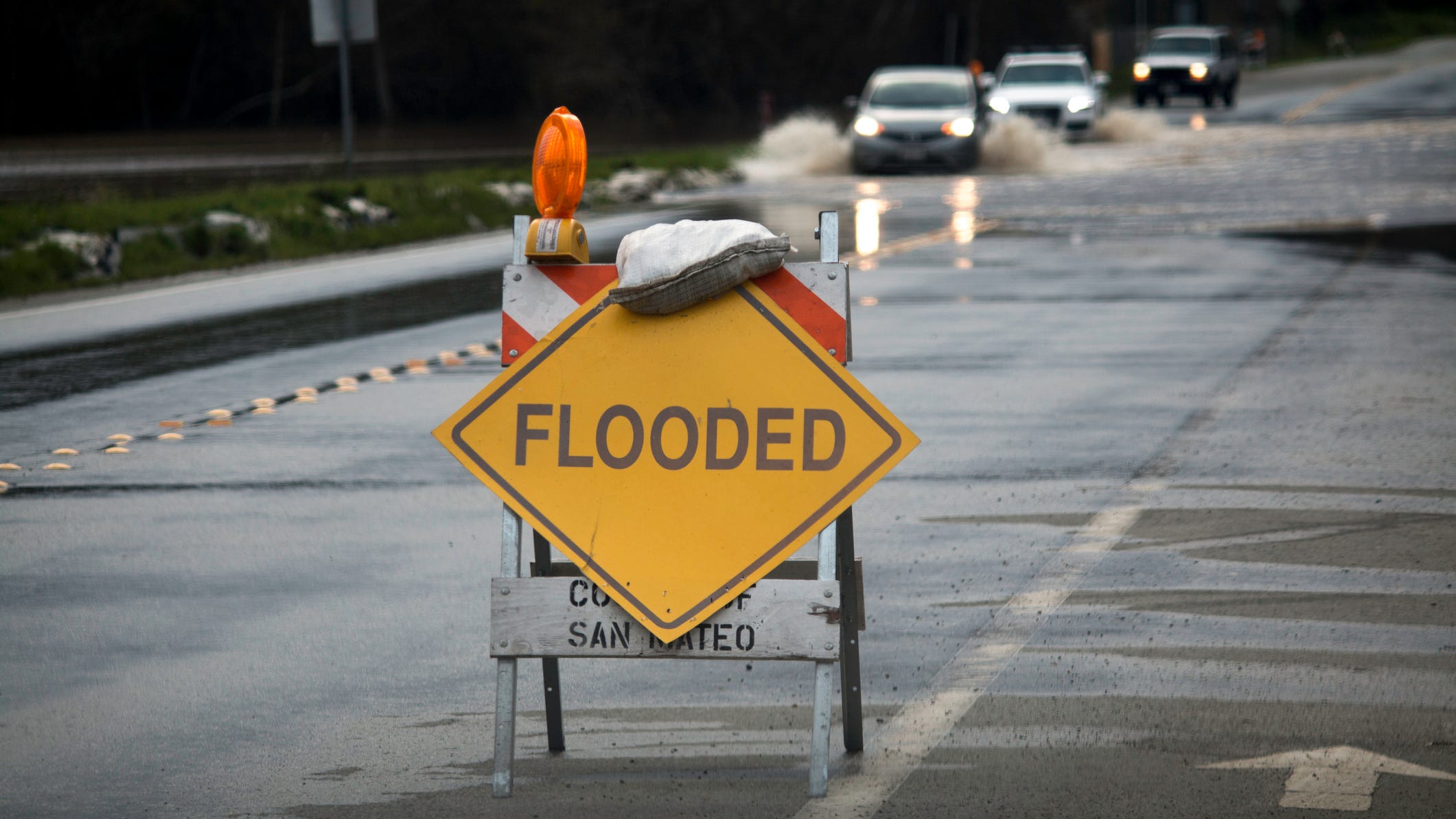 Bay Area flood advisory issued after Christmas morning downpour