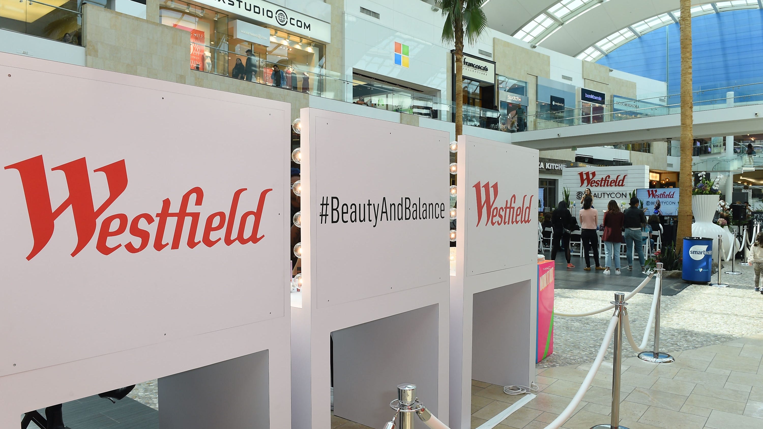 L.A. councilman wants to open LAPD substation at Westfield Topanga mall