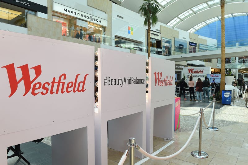 interior of westfield topanga shopping mall