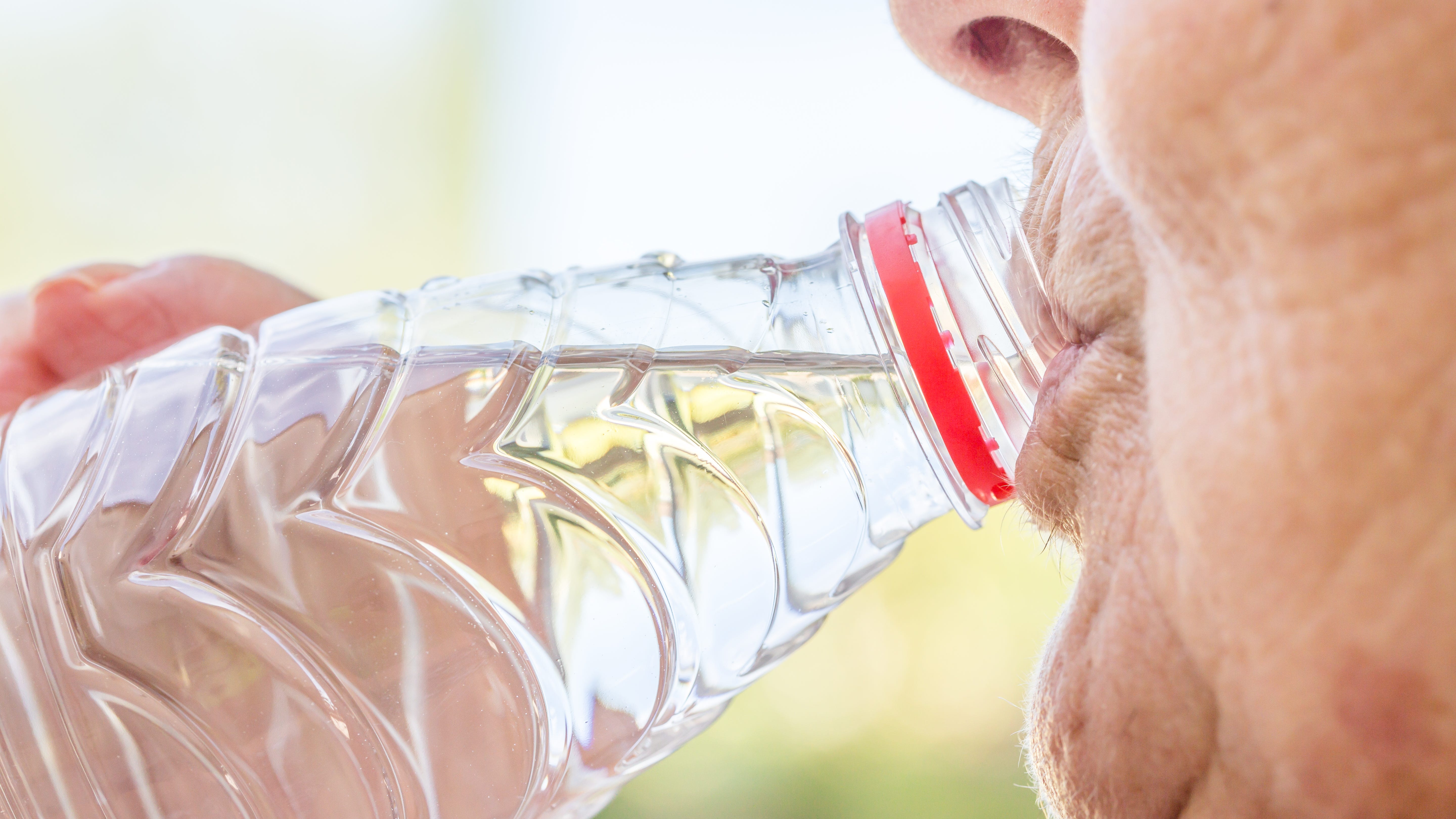 Heatwave presents dangers to health of elderly