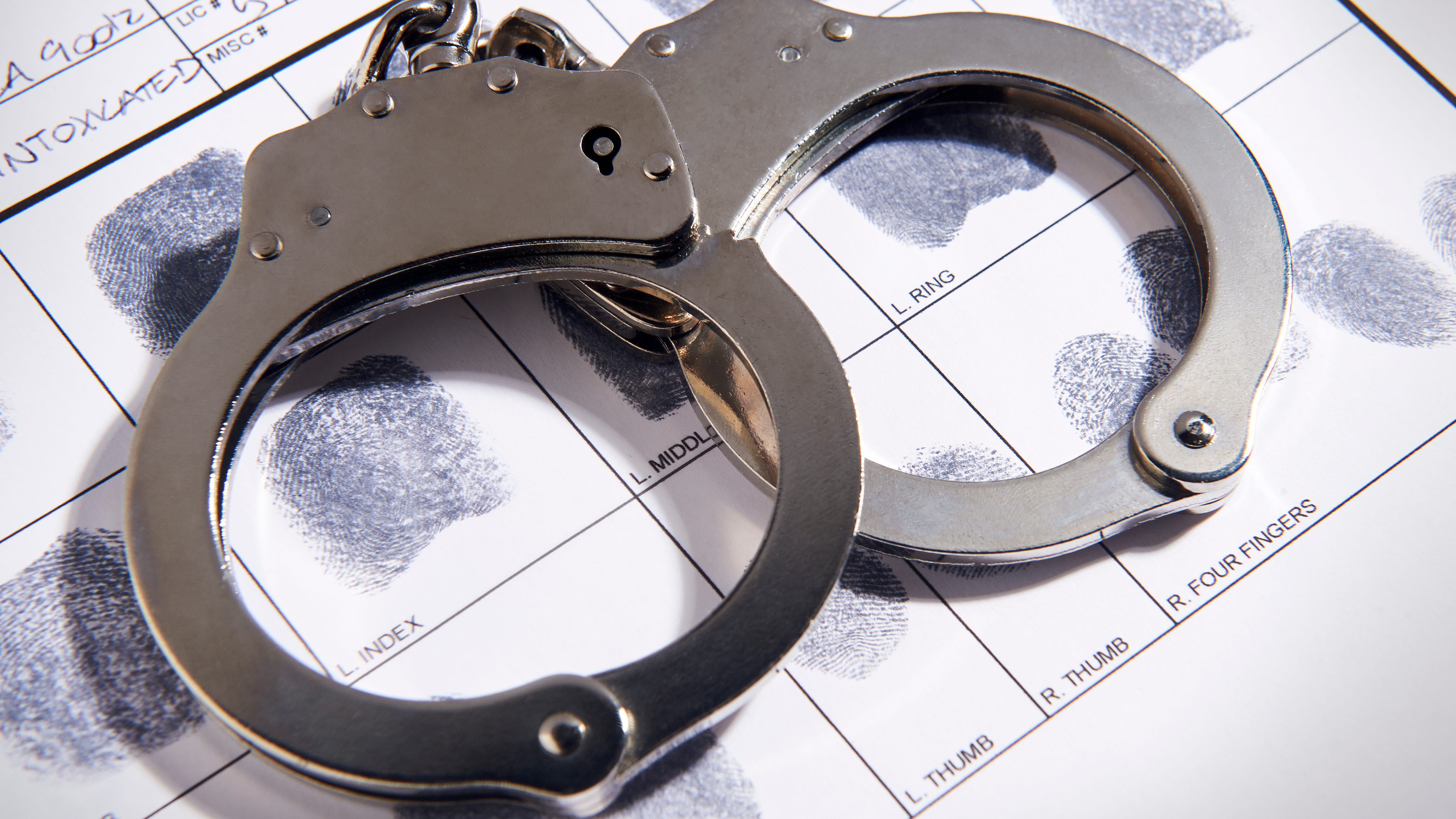 Man arrested after climbing exterior of downtown L.A. hotel
