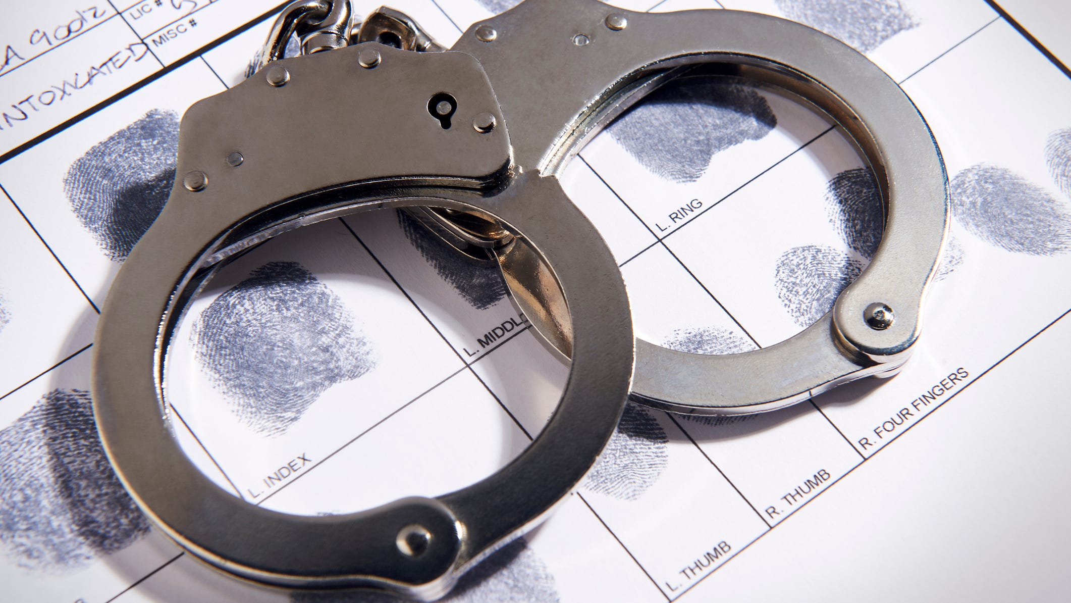 Man arrested in anti-semitic vandalism incident in Beverly Hills