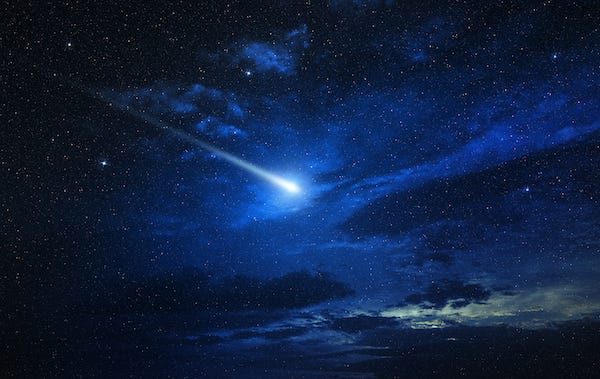 Twinkling comet in the sky
