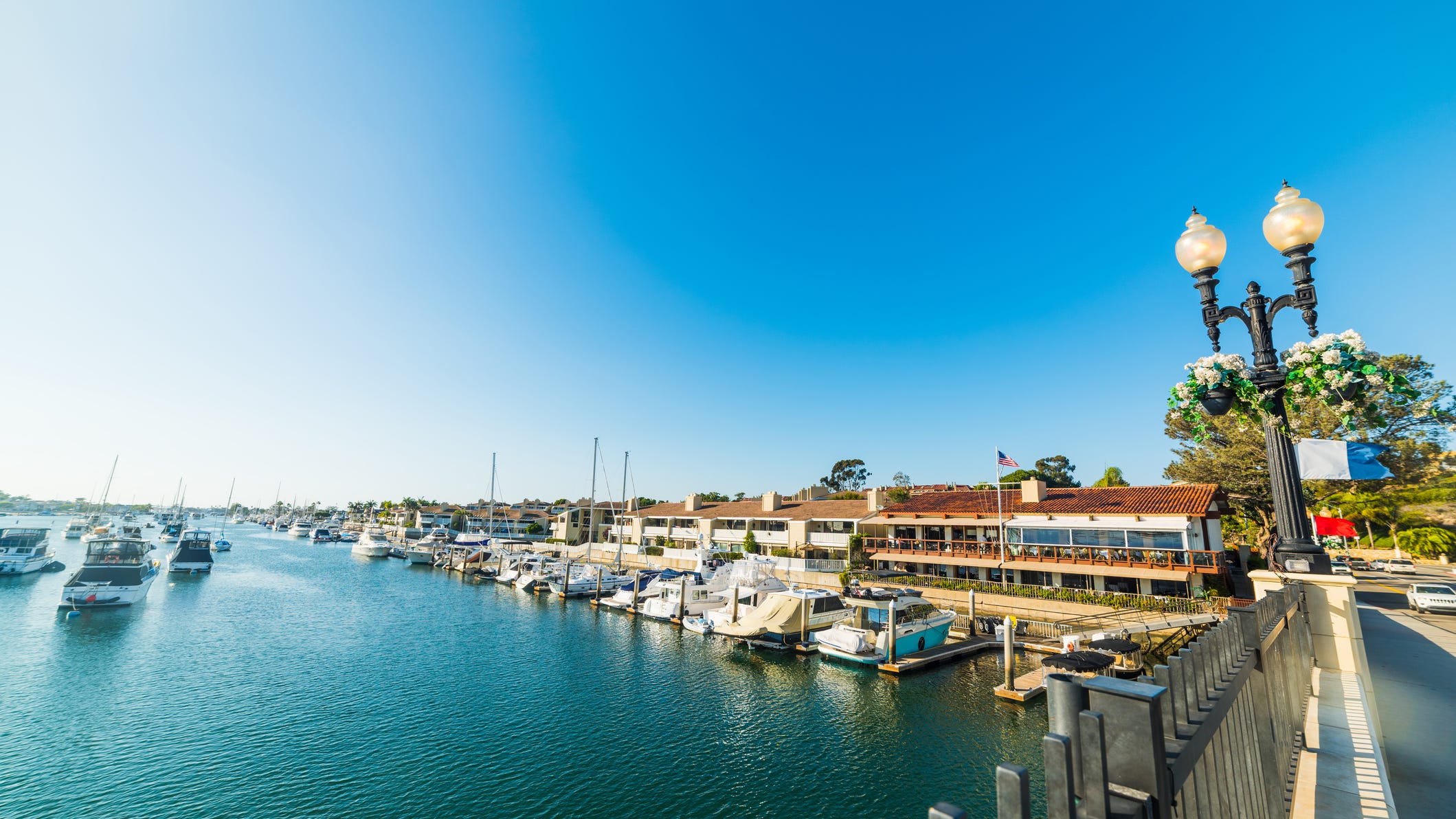3 dead, 1 injured at Balboa Island home