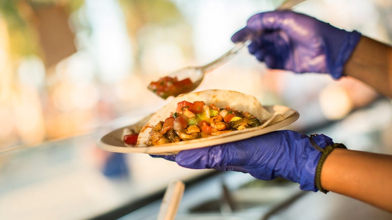 Worried taco truck owner calls his favorite customer after she hadn't visited for 8 months