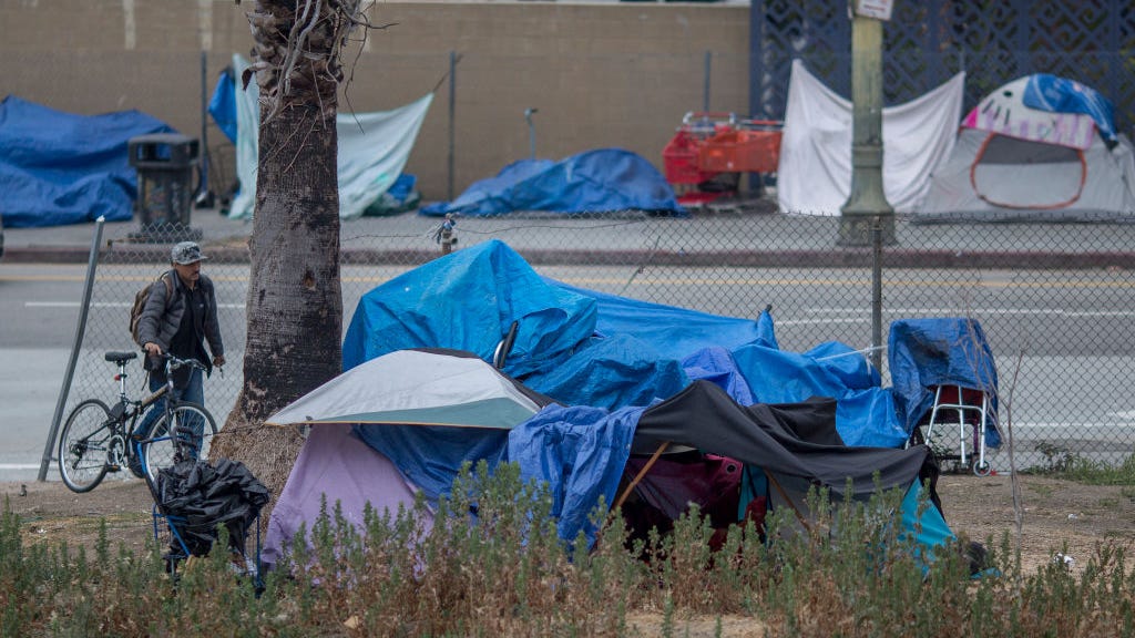 Federal court tells L.A. officials to keep hands off items owned by homeless people