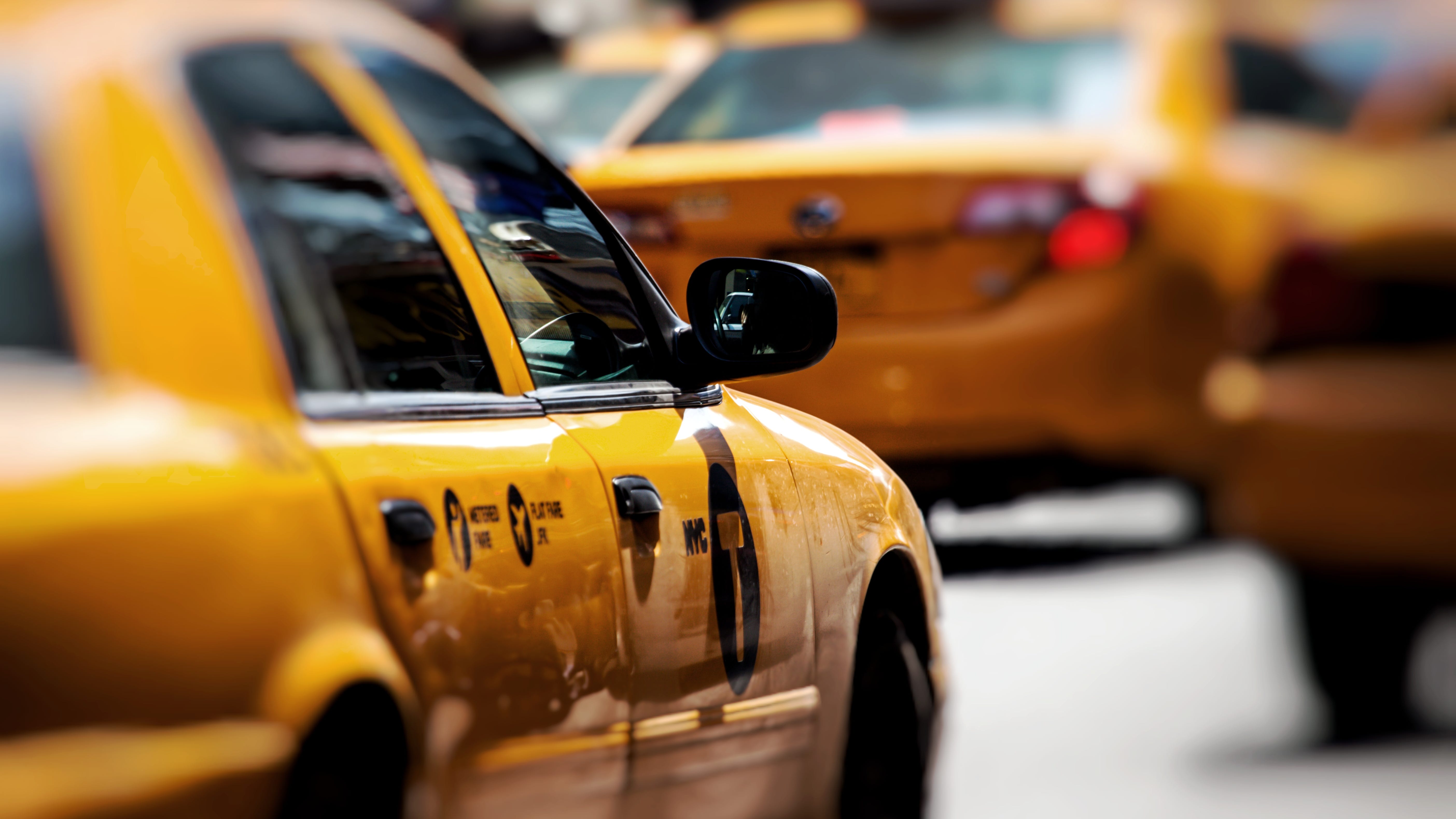 Woman fatally struck by yellow cab near Times Square