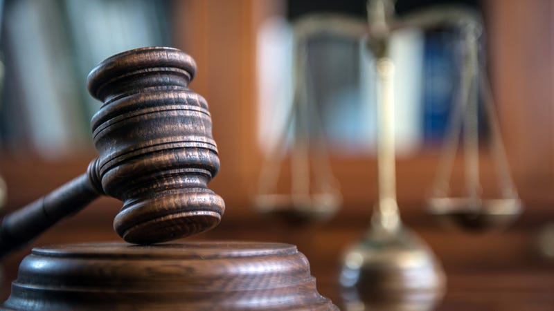 A court gavel.