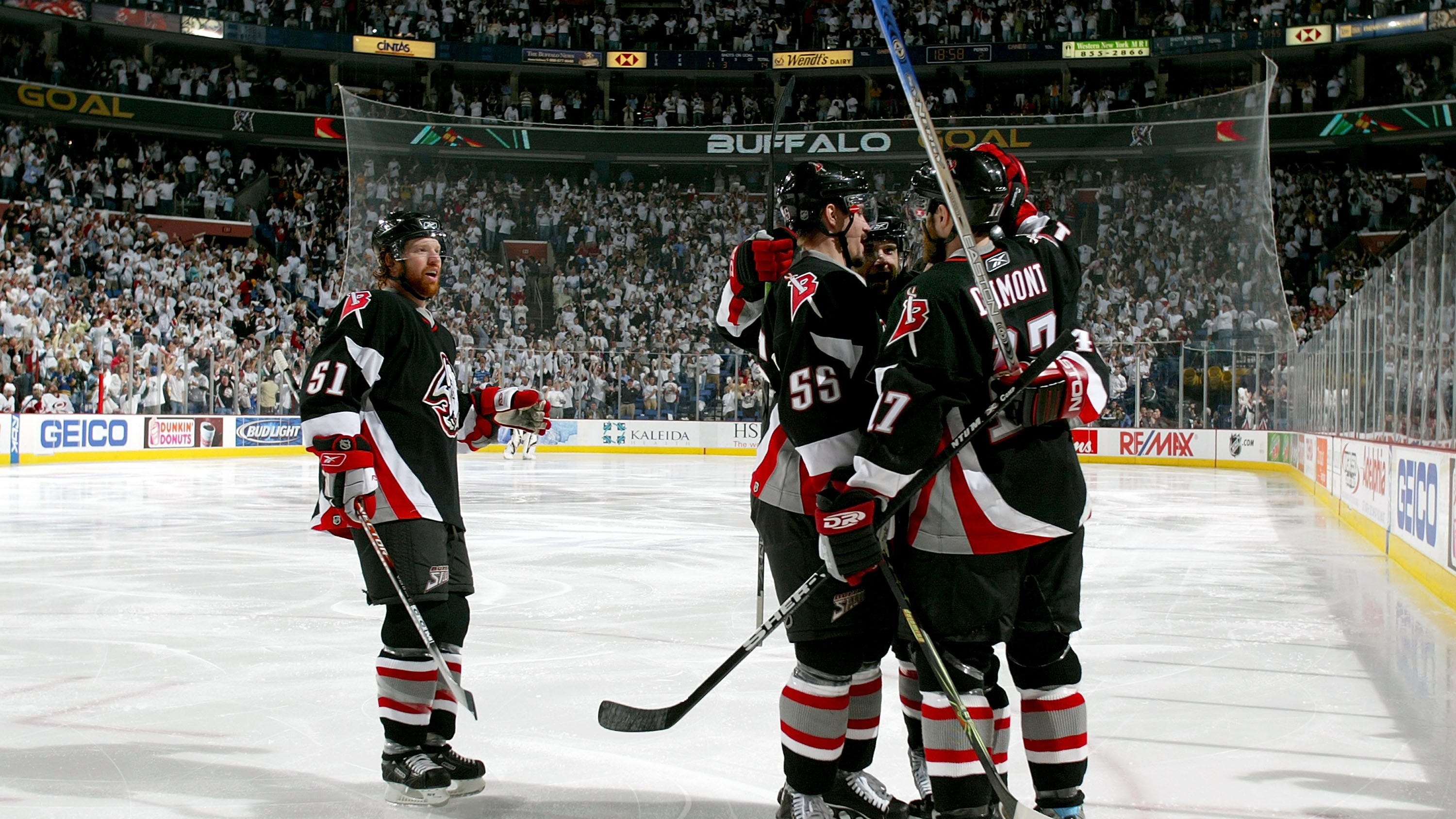 JP Dumont: Parallels between '06 team and current Sabres