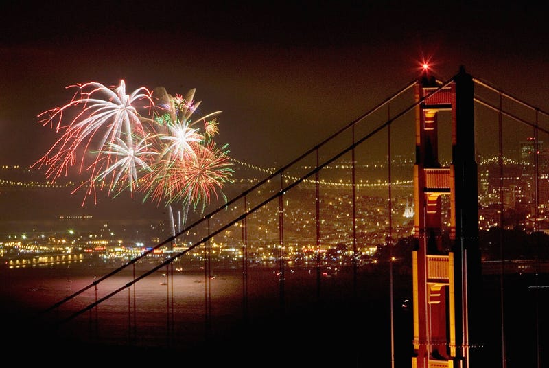 Fireworks light up the Golden Gate Bridge and San Francisco Bay as Americans celebrate Independence Day