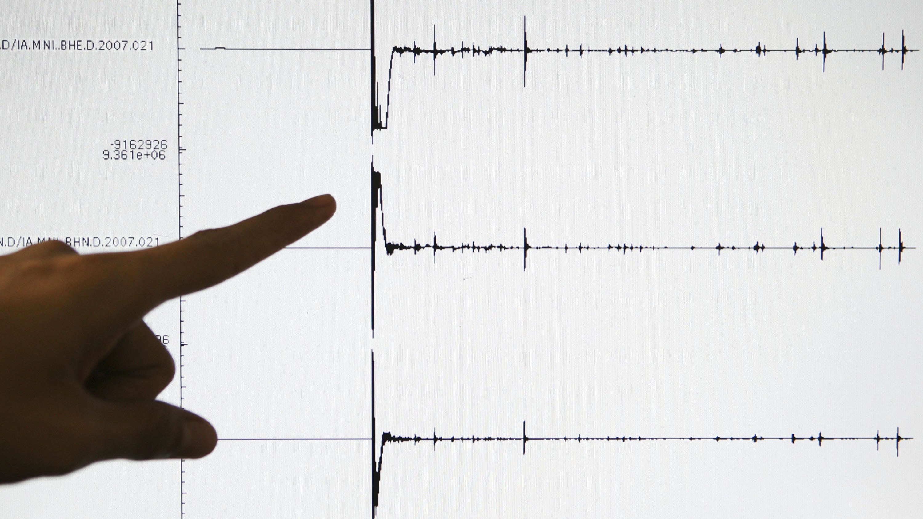 Aftershocks continue following 5.4 magnitude Texas earthquake
