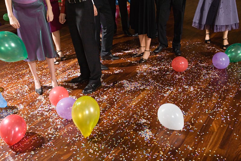 Confetti and balloons on the floor 