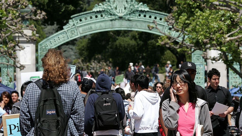 UC to require all students, staff to be vaccinated before coming back to campus