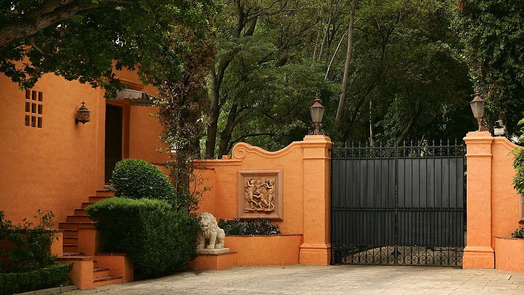 Mansion featured in ‘The Godfather’ and ‘The Bodyguard’ on sale for $89.75 million