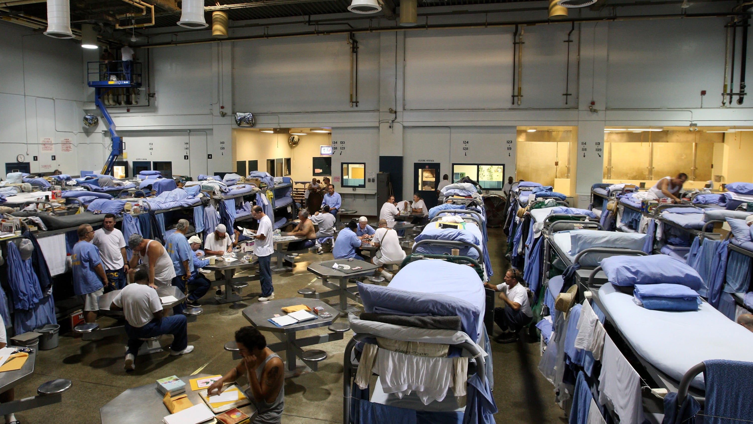 ACLU and L.A. County agree on changes at jail inmate reception center