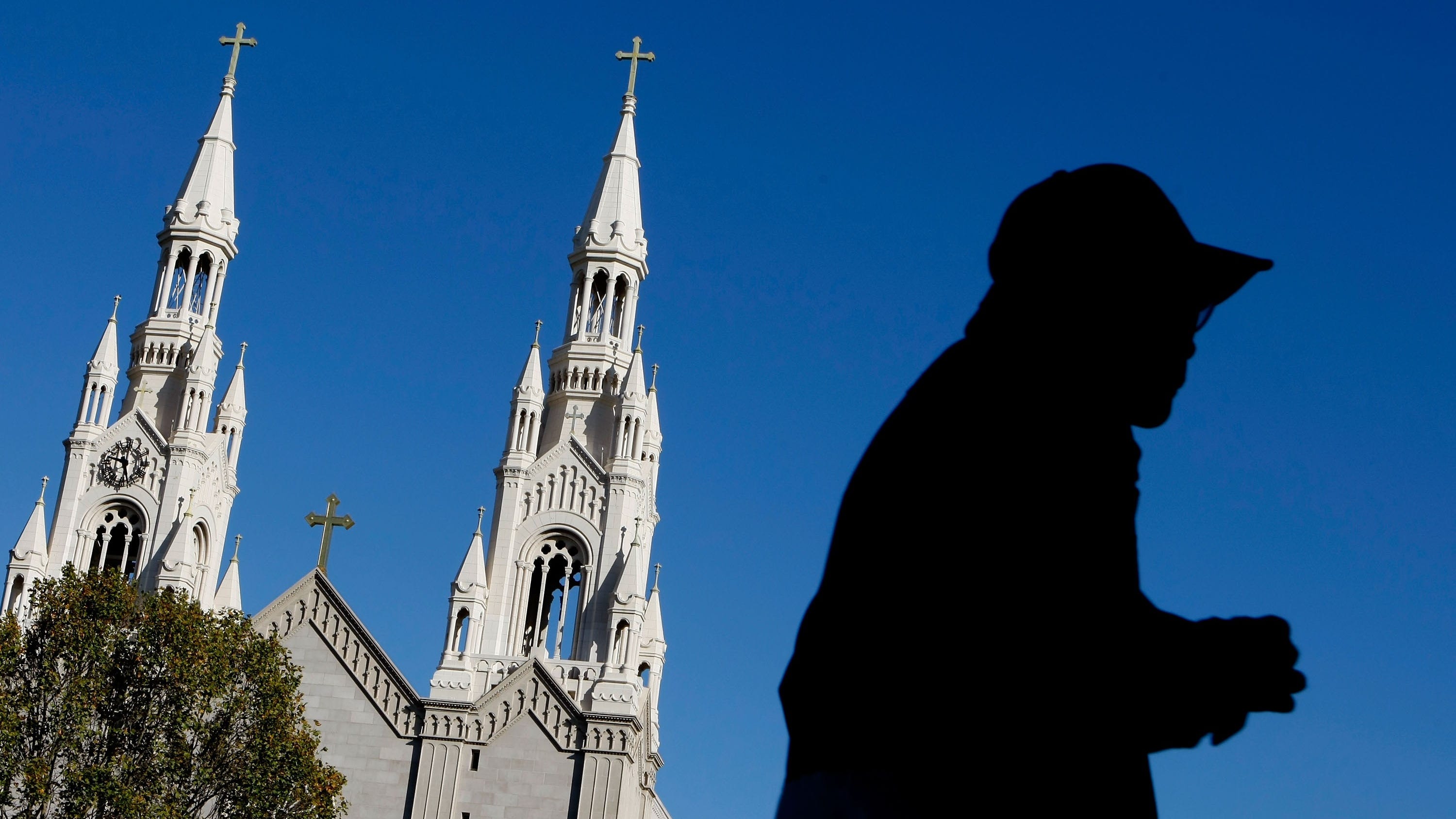 Priest at SF's Saints Peter & Paul Church dies of COVID-19
