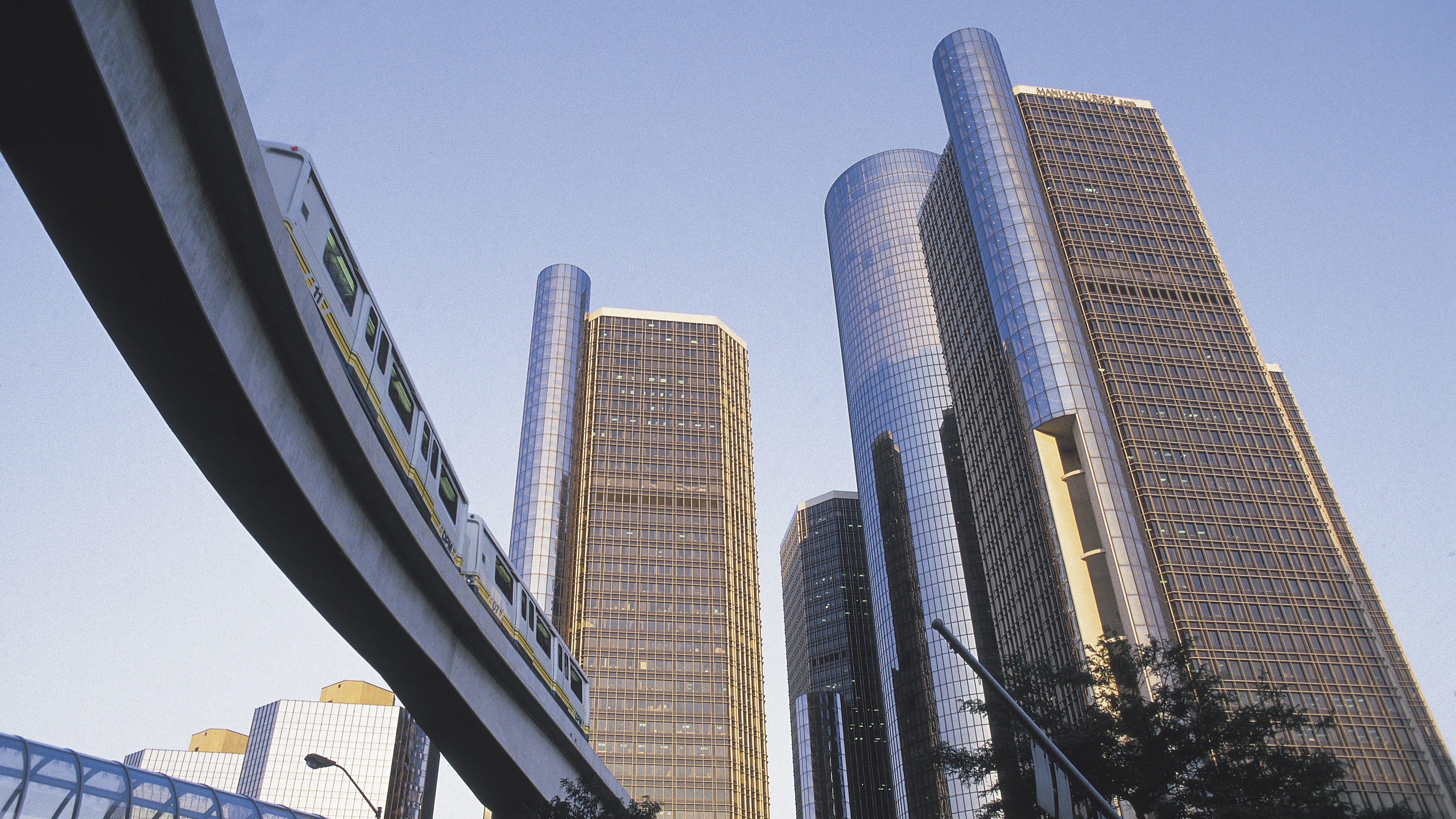 Detroit People Mover reopens after shutting down due to damaged tracks on Opening Day