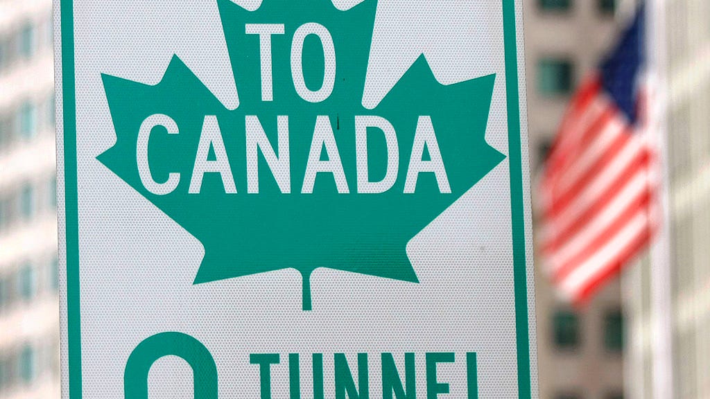 US extends Canada border closure for nonessential travel through Aug. 21