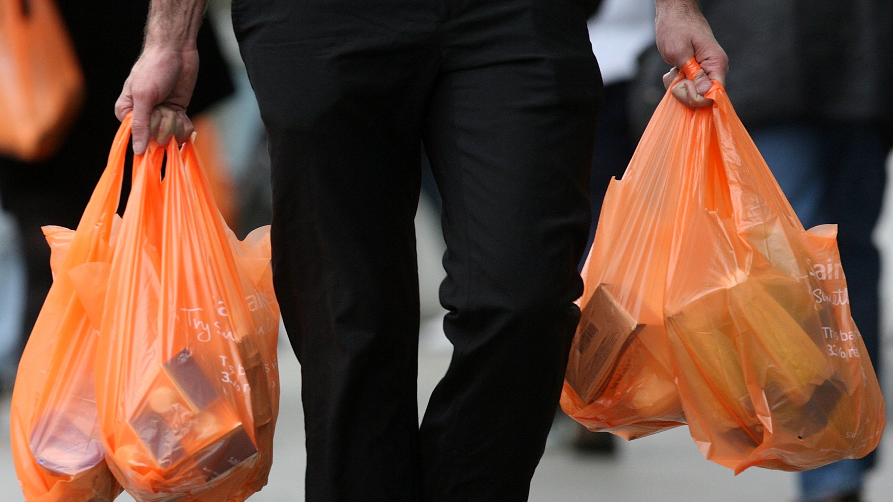 Evanston City Council approves new bag tax