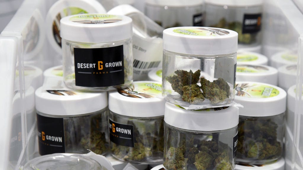 Doobie is first medical marijuana delivery service in St. Louis