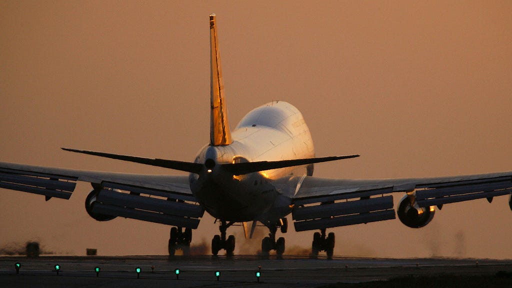Frontier Airlines defends canceling flight after multiple people refused to wear face masks