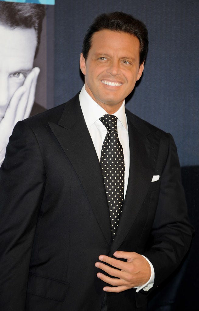 Chismes , Luis Miguel 