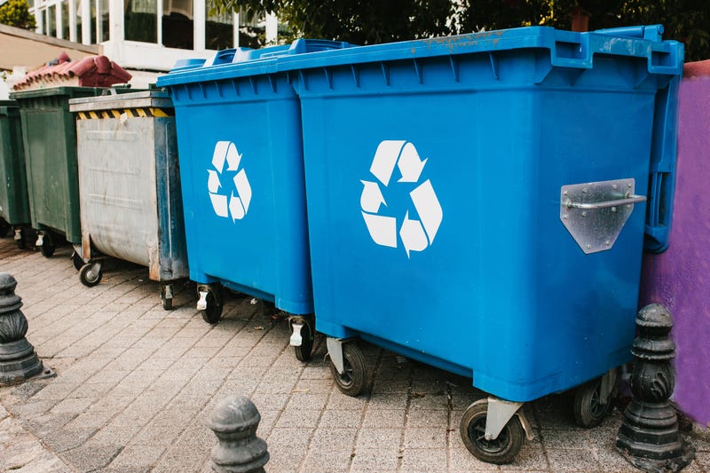 Recycling containers