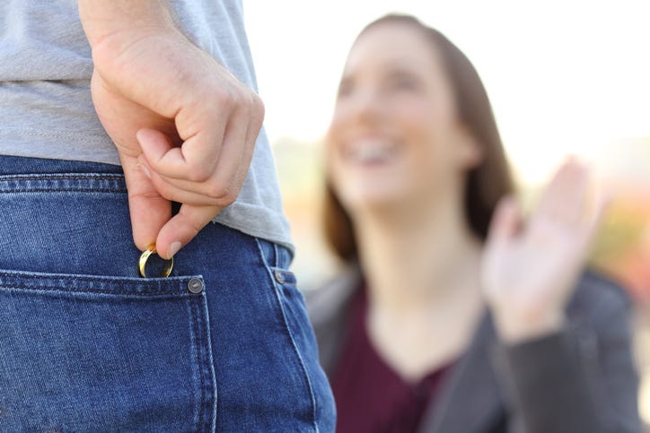 Cheater Hides Wedding Ring