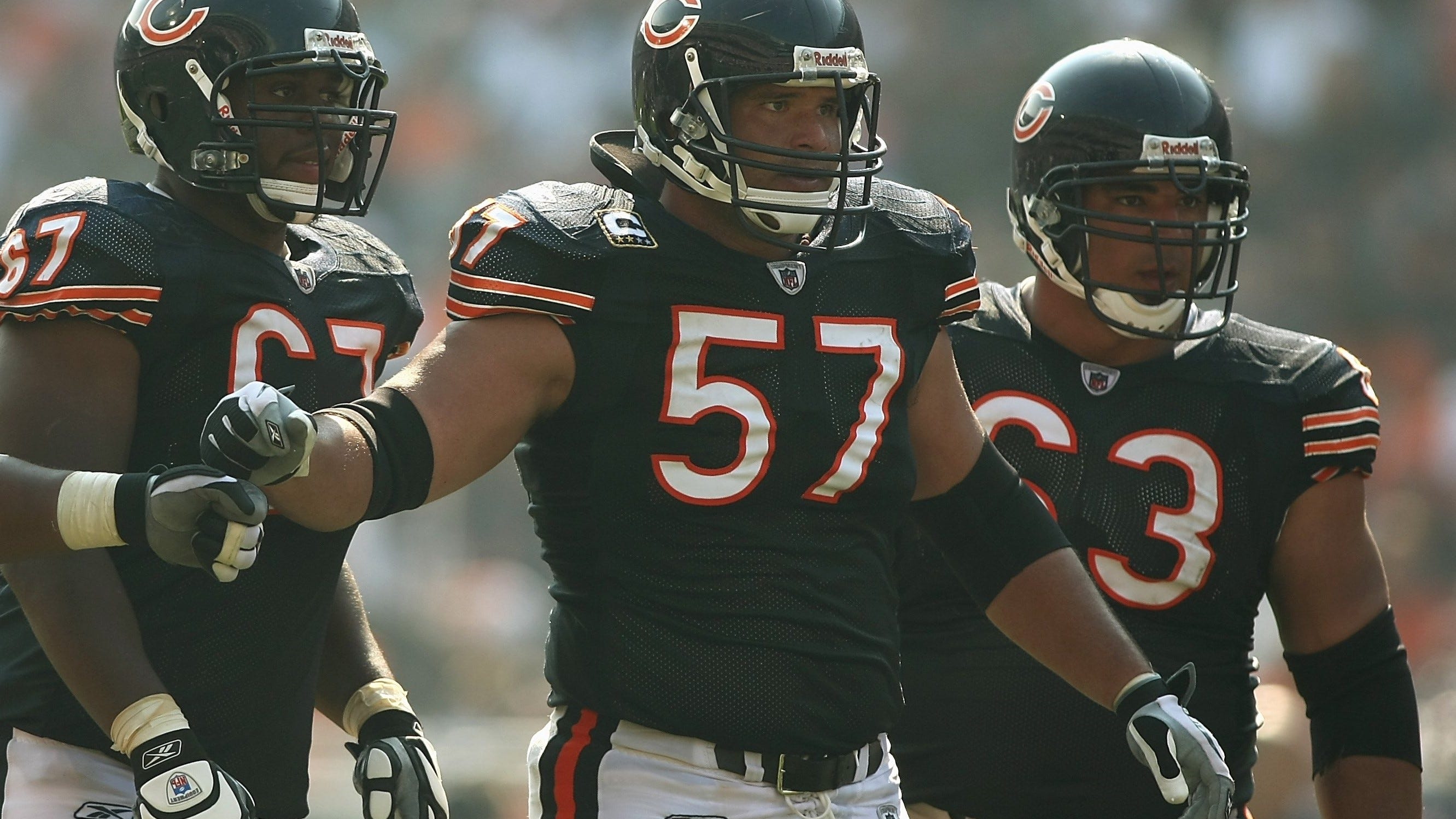 Bears great Olin Kreutz returns to 670 The Score as football analyst
