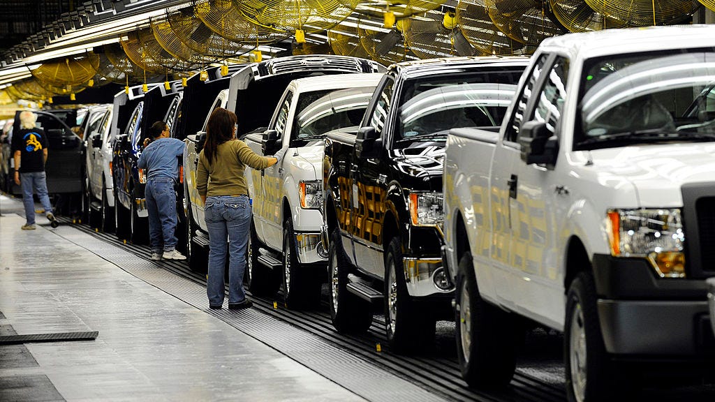 Ford to reinstate mask mandate for workers in 2 states as COVID cases surge