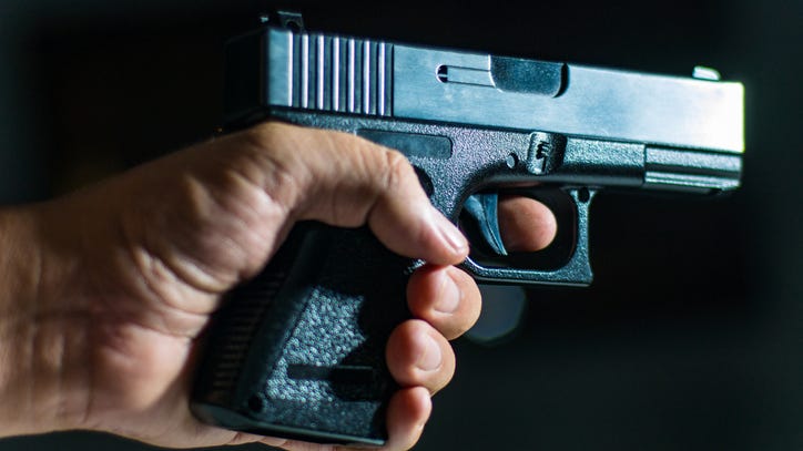Manhunt underway in Long Beach for suspected shooter