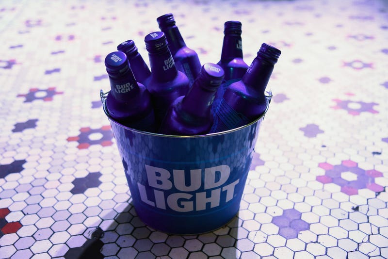  Bud Light on display at the G-Eazy performance for Bud Light's Dive Bar Tour at the Blue Nile on August 30, 2017 in New Orleans, Louisiana. (Photo by Erika Goldring/Getty Images for Bud Light)