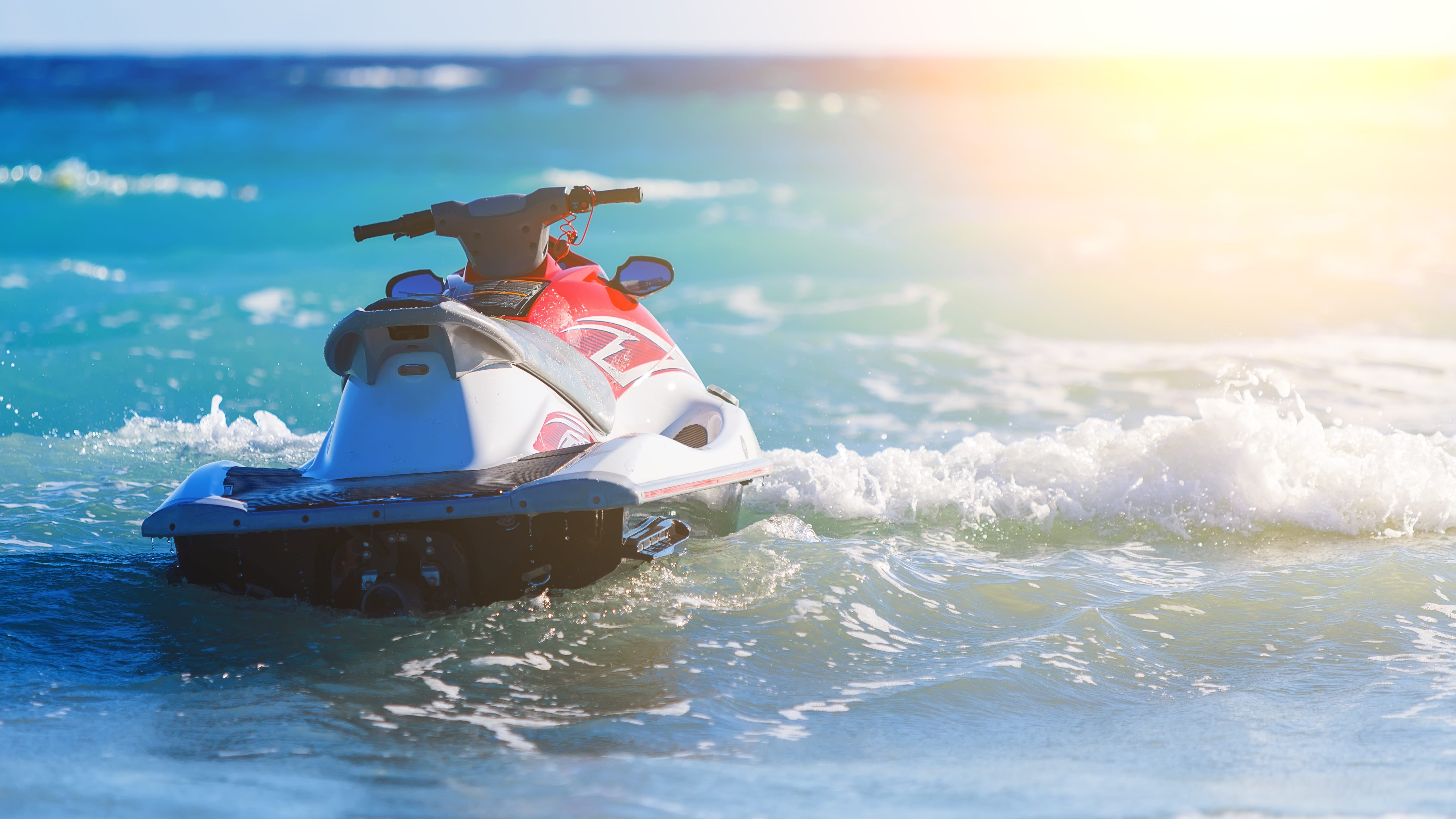 California man dies after being struck by jet ski in Arizona