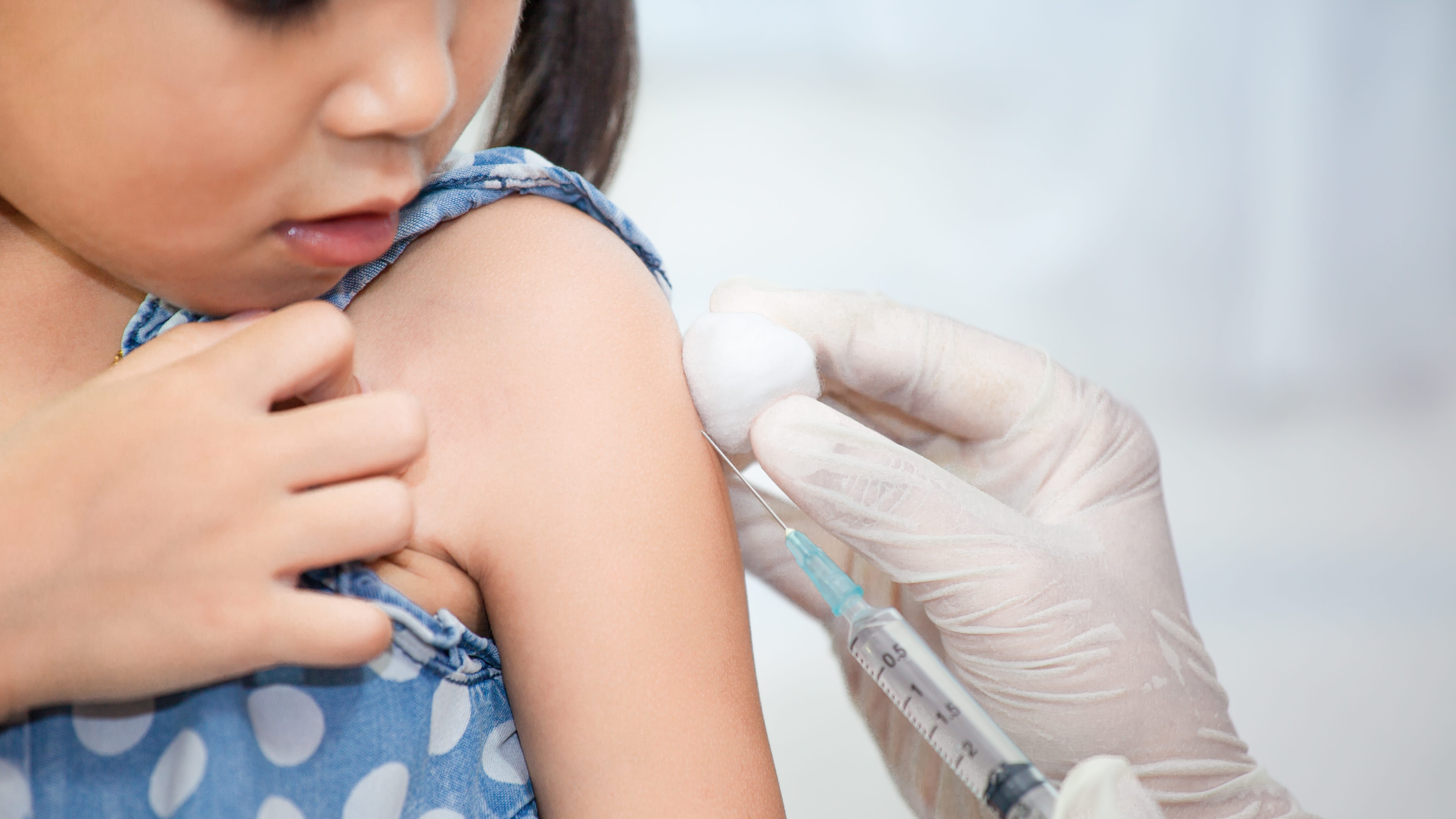 Time for kids to get flu shot, Illinois' top doc says