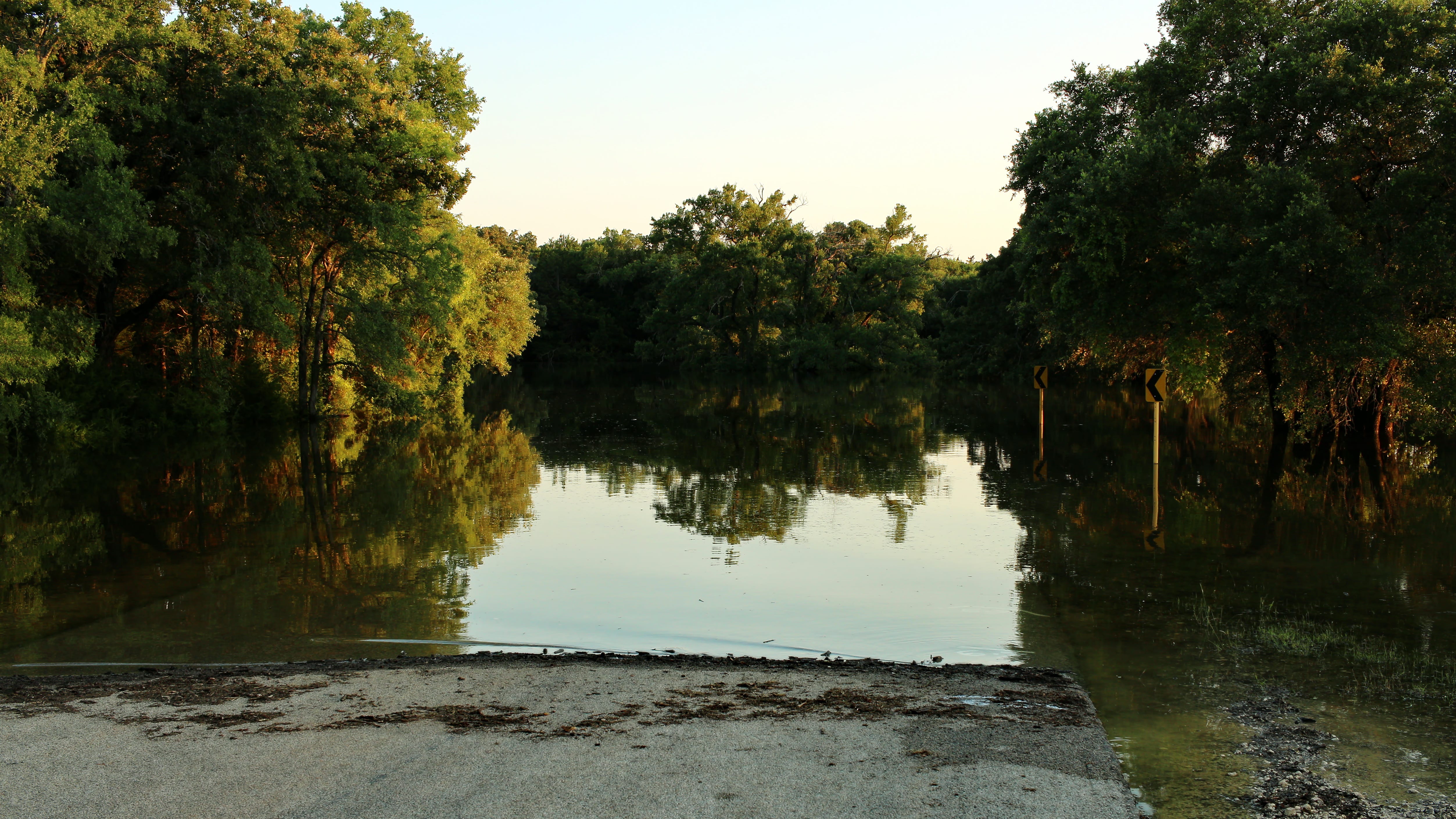 Some Parker County residents evacuating due to flooding along Brazos River