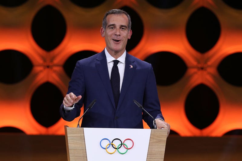 Los Angeles Mayor Eric Garcetti talks during the 131th IOC Session - 2024 & 2028 Olympics Hosts Announcement at Lima Convention Centre on September 13, 2017 in Lima, Peru. (Photo by Buda Mendes/Getty Images)