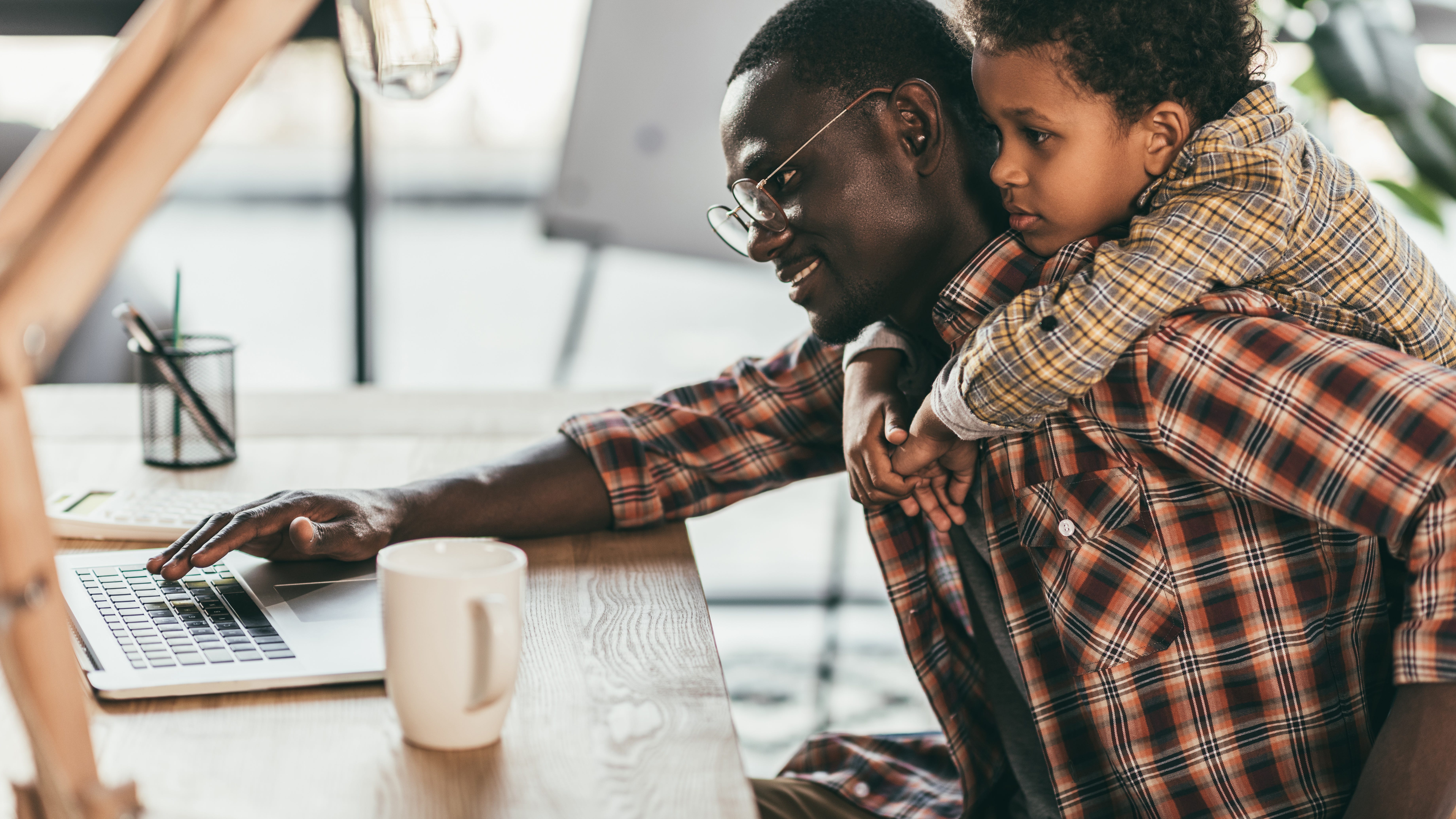 8 warning signs your work-life balance needs some work
