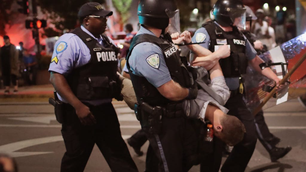 Consultants urge immediate changes needed for St. Louis city, St. Louis County police
