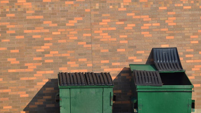 Dana & Parks: Nurse goes viral dumpster diving for food