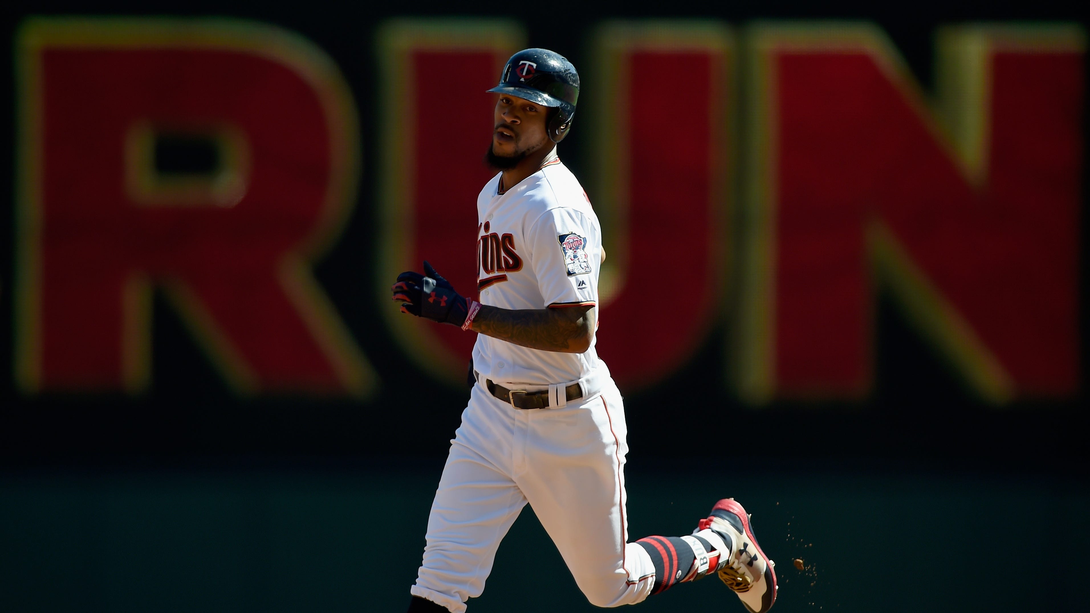 Twins sign Byron Buxton to multiyear extension: reports